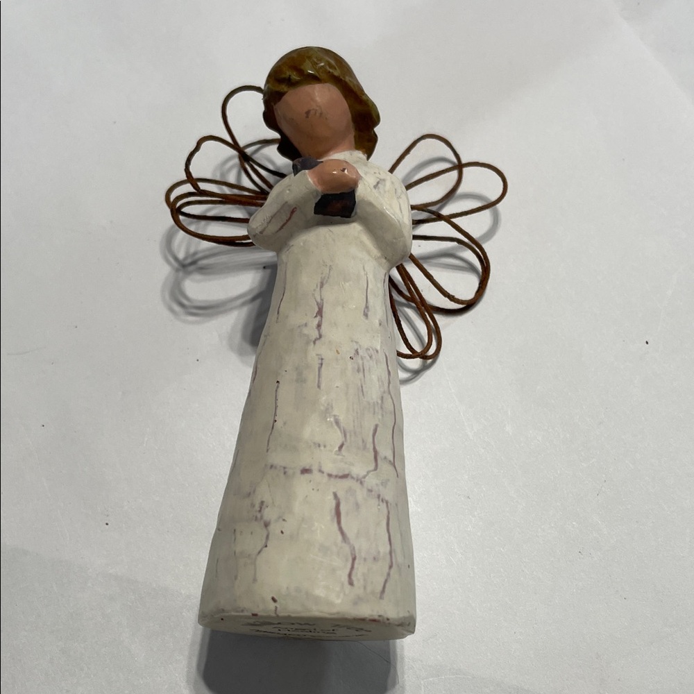 70% off!!! Willow Tree “Angel of Healing” Figurine